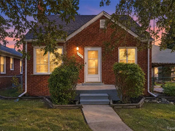 1020 Mayflower Ave, Lincoln Park, MI 48146