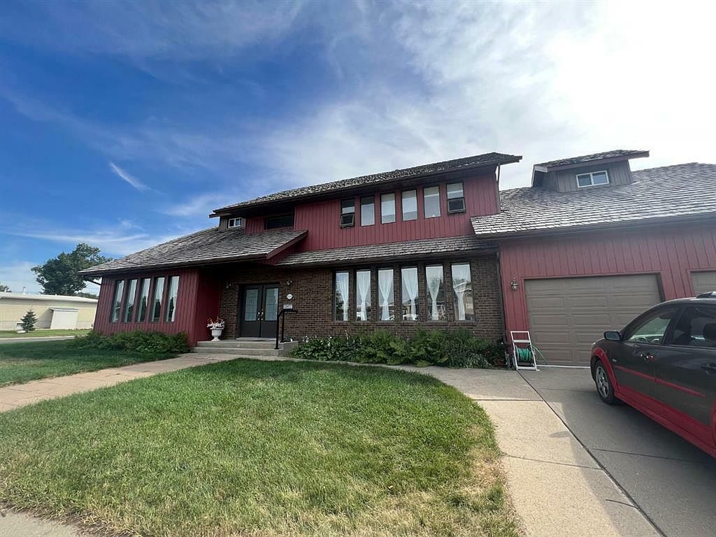 4630 N 58th Ave, Taber, AB T1G 1E2 Zillow