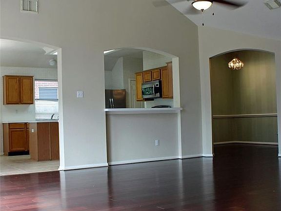 5th image of 18022 Still Springs Ct