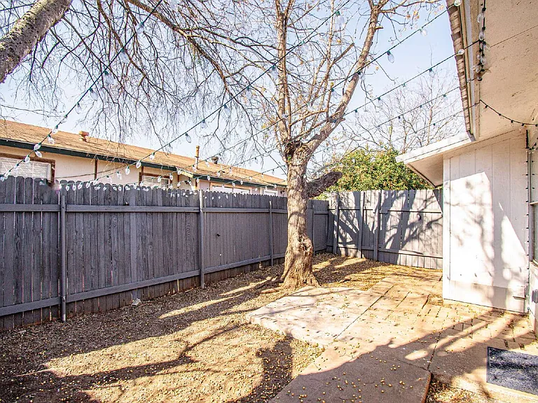 4405 Teri Rd #B — Photo 17