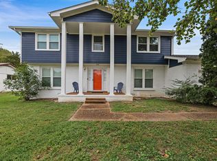 640 Lake Terrace Dr, Nashville, TN 37217