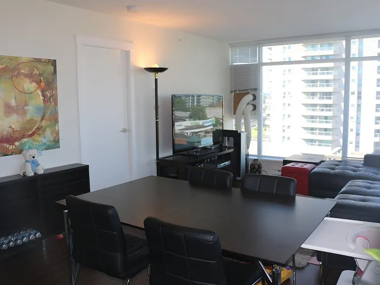 8068 Westminster Hwy #1010 — Photo 2