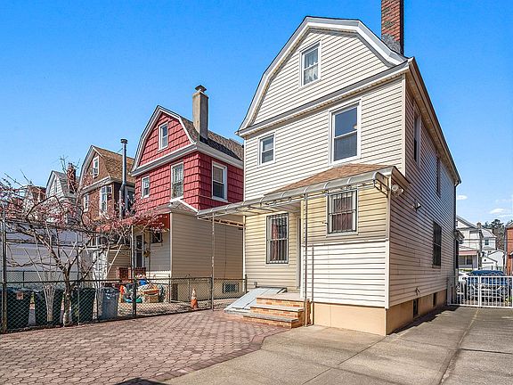 3rd image of 86-38 55th Ave