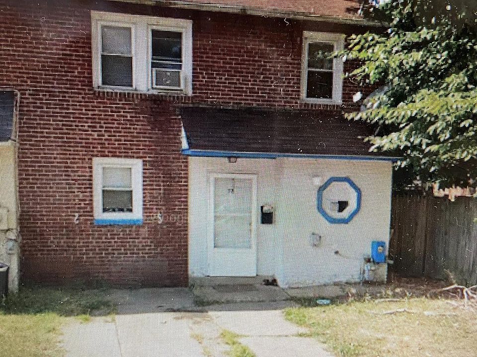 1st image of 32 N Pennewell Dr