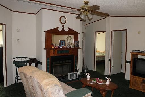 4th image of 2521 County Road 3204