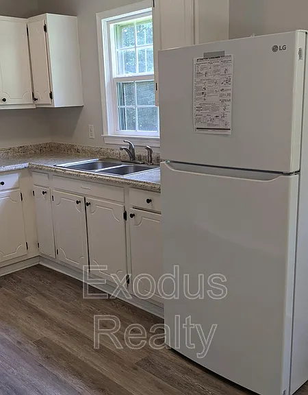 1600 Carr Creek Rd — Photo 6