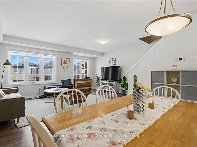 114 Ian Ormston Dr — Photo 4