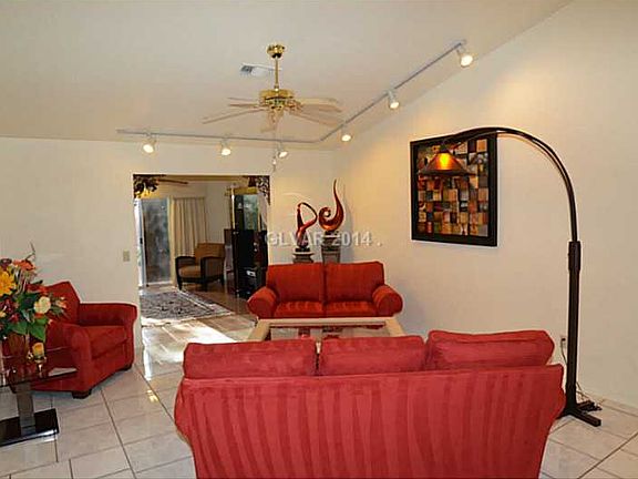 4th image of 3109 Gladstone Ct