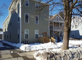 14 Jewett Ave FLOOR 3, Poughkeepsie, NY 12601