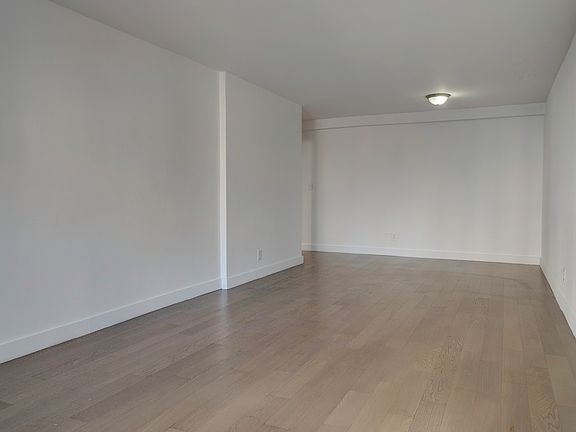 4th image of 145 E 27th St APT 8A