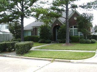 9011 Bonnyview Dr, Houston, TX 77095