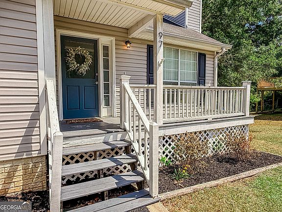 5th image of 97 Spring Cir