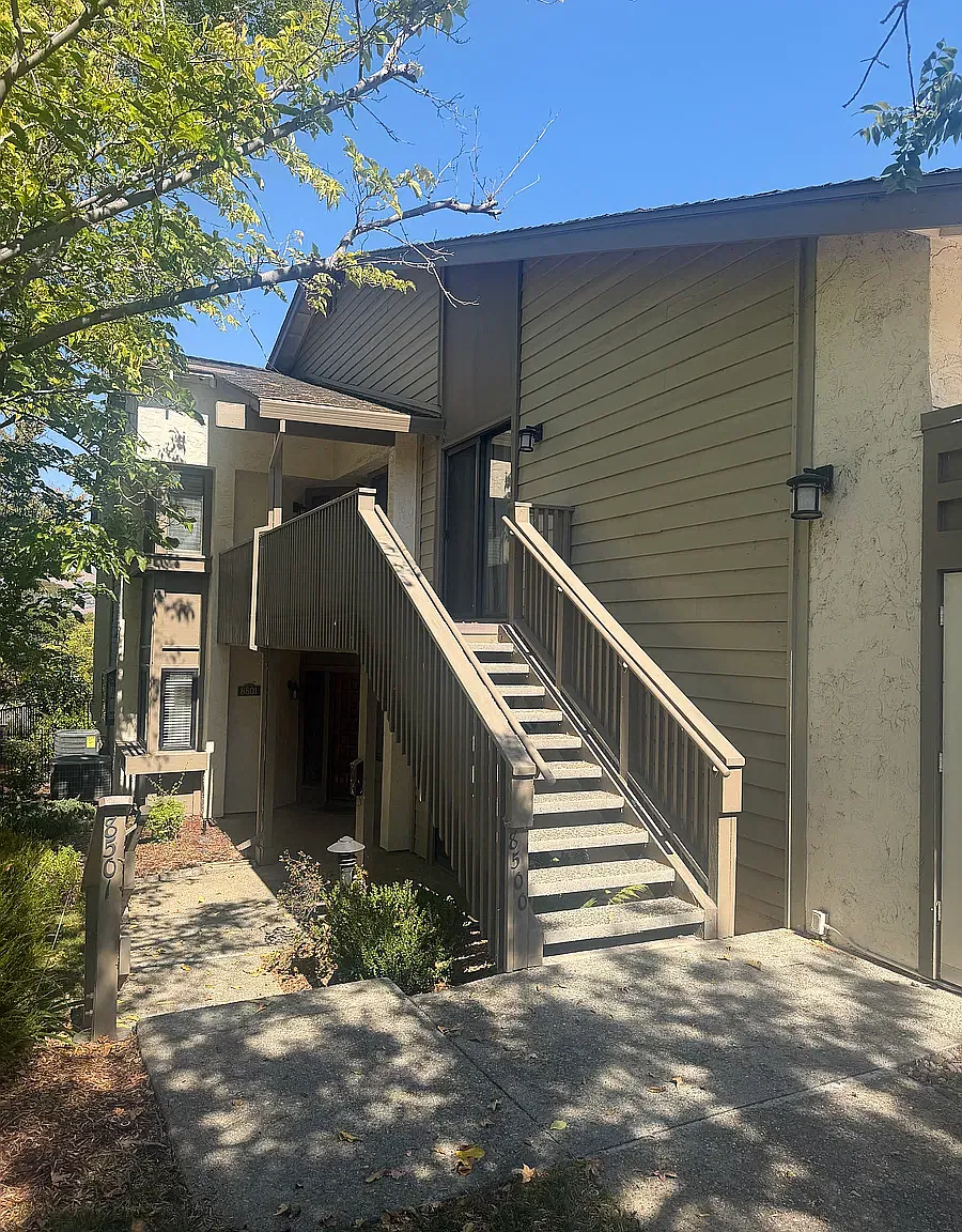 2 bed, 1626 sqft, $3,500 — Photo 1
