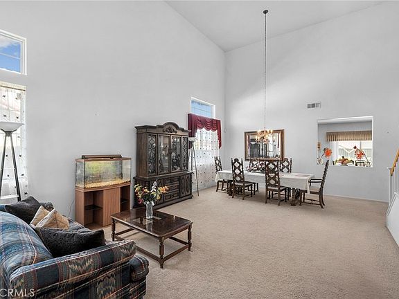 5th image of 3695 Garretson Ave
