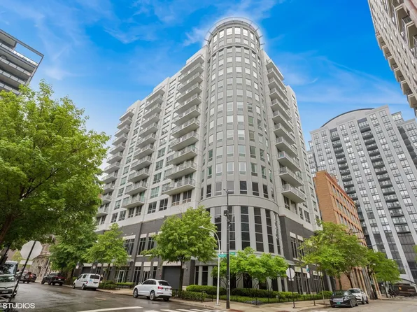 421 W Huron St APT 1503, Chicago, IL 60654