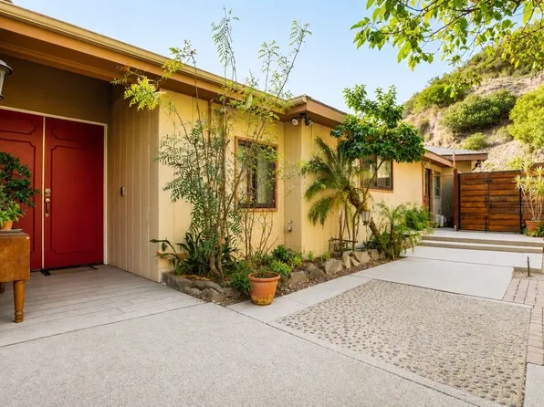 2451 Nichols Canyon Rd, Los Angeles, CA 90046