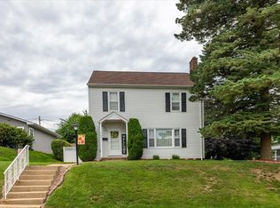 1765 Atlantic St, Dubuque, IA 52001