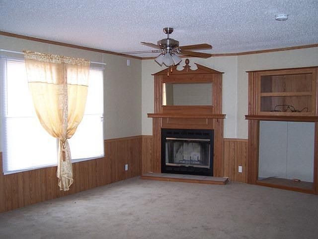 2nd image of 16724 E Etowah Rd