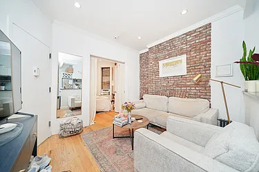 Rented by Living New York