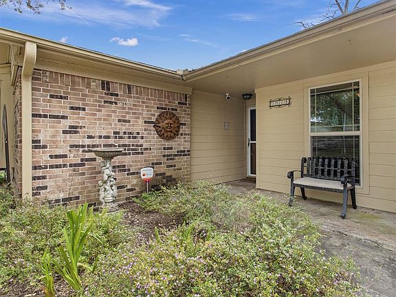 3rd image of 1518 Kenwick Pl