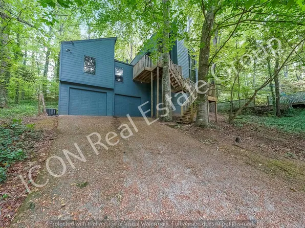 4235 Laurel Brook Dr SE, Smyrna, GA 30082