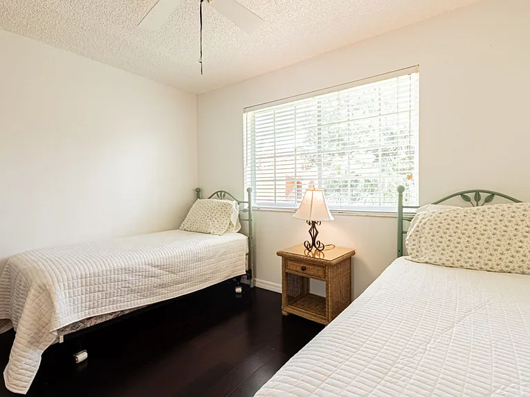 1230 Wildwood Lakes Blvd #202 — Photo 33