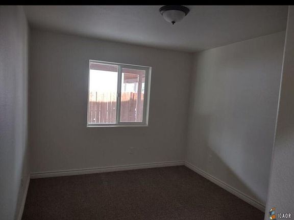4th image of 519 El Centro Ave #2