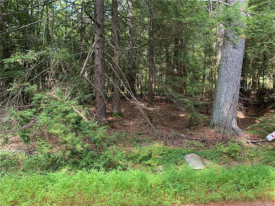 1st image of 19 Parks Rd