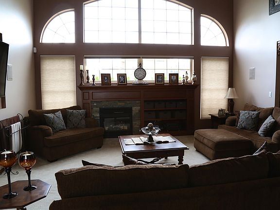 5th image of 15537 S Elder Ct