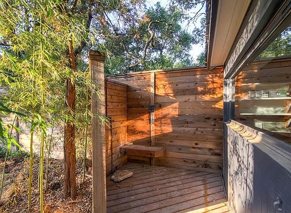 Outdoor Rinse Shower