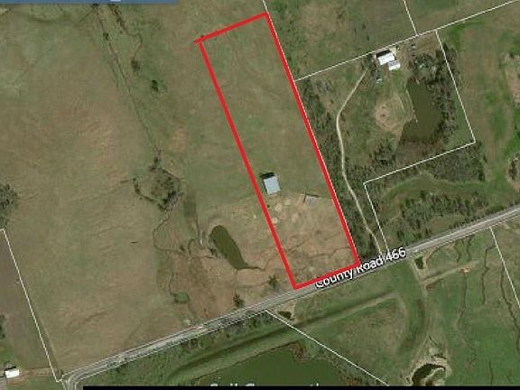 2nd image of 1875 County Road 466