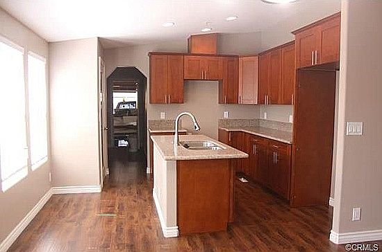 2nd image of 282 E Orange St