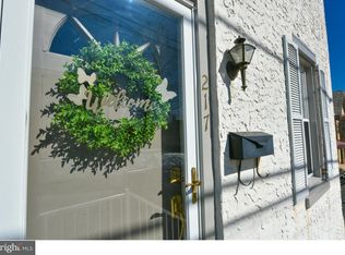 217 Chestnut St, Spring City, PA 19475