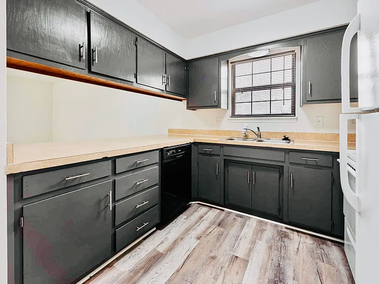 7001 N Chas Dr #A — Photo 1