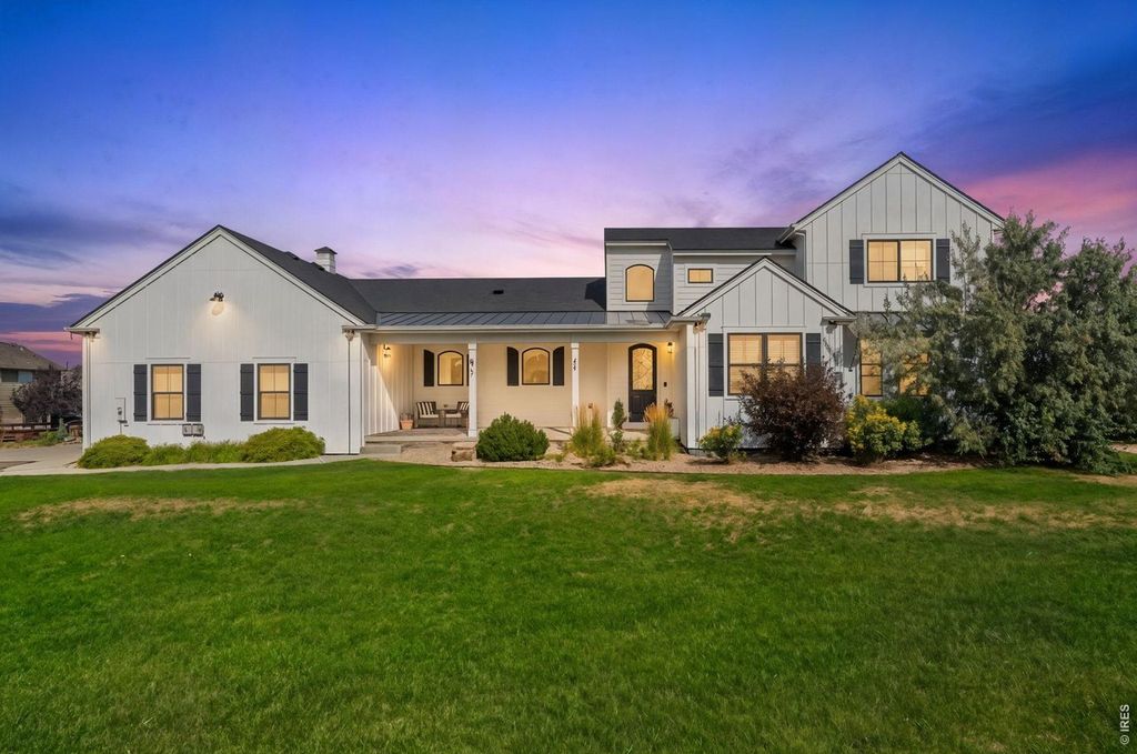 817 Shade Tree Dr