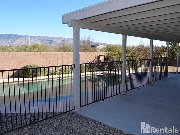 3rd image of 1085 S Goldenweed Way