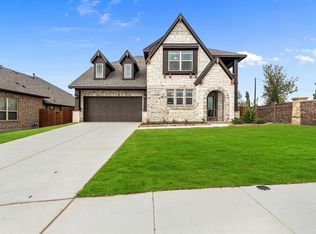 200 Clairmont Dr, Ponder, TX 76259