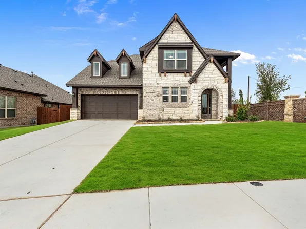 200 Clairmont Dr, Ponder, TX 76259