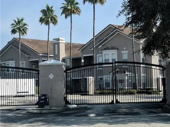 18058 Villa Creek Dr, Tampa, FL 33647