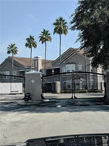 18058 Villa Creek Dr Photo 1
