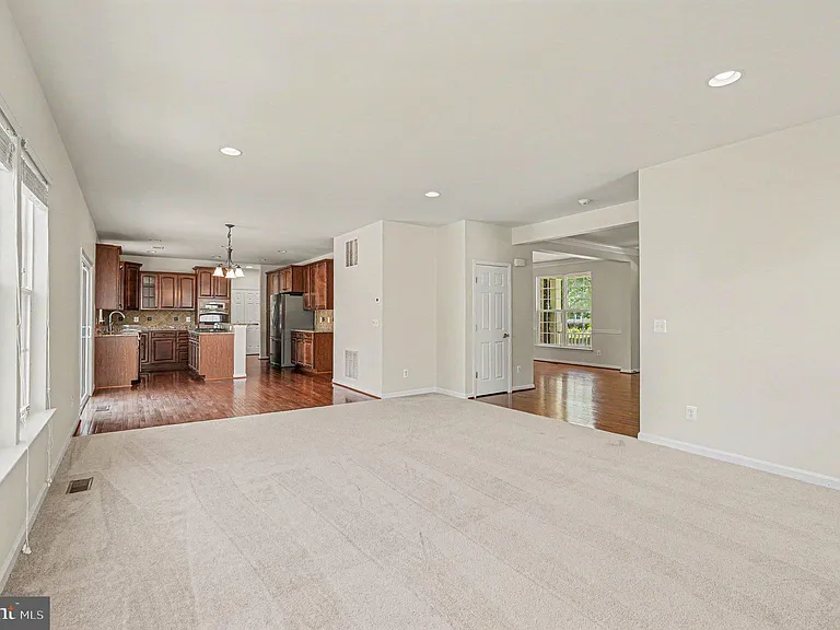 9709 Glenn Brooke Ct — Photo 7