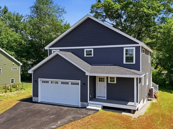 3 Hardwood Lane, Kennebunk, ME 04043