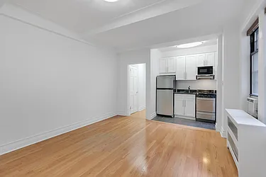 Rented by Cooper & Cooper Real Estate