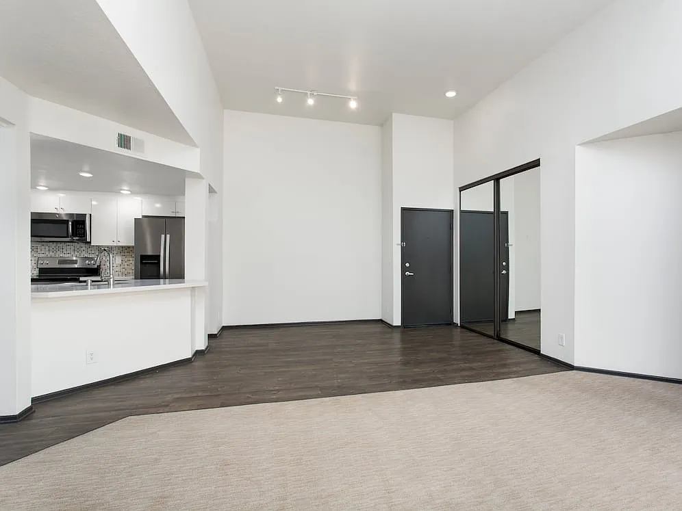 AVA Studio City — Photo 1