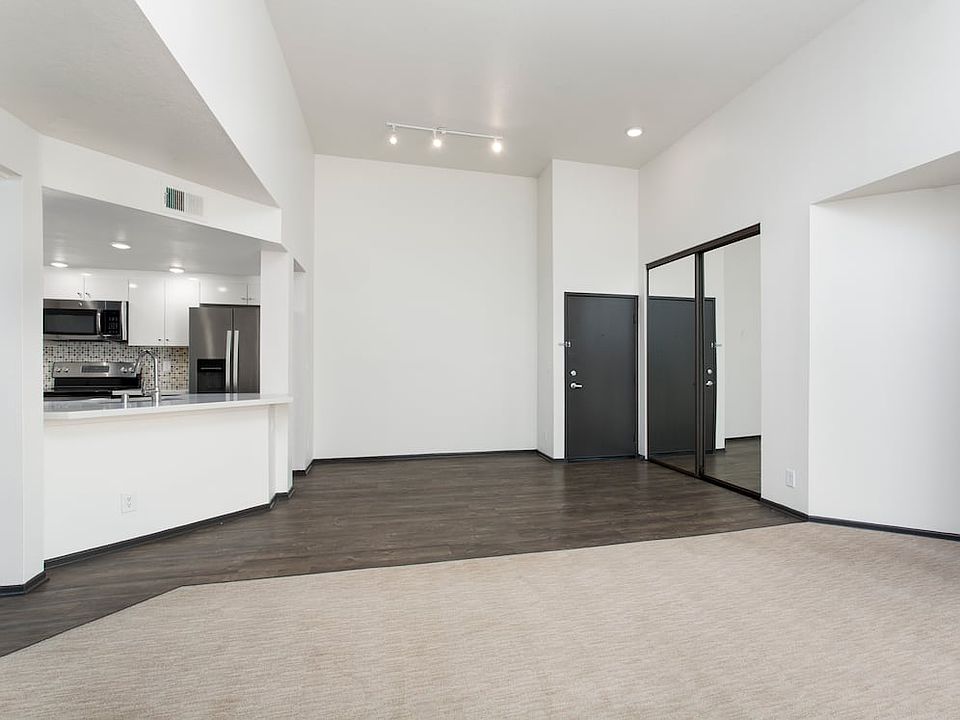 Premium Apartment Kitchen Living and Dining Area