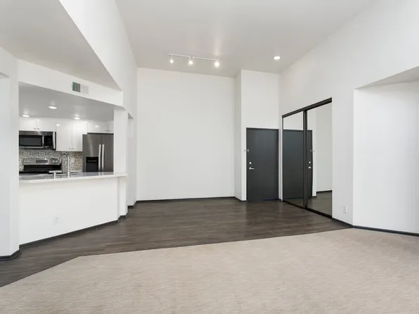 AVA Studio City