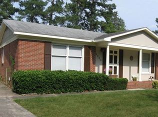 4804 Stonehill Dr, Raleigh, NC 27609