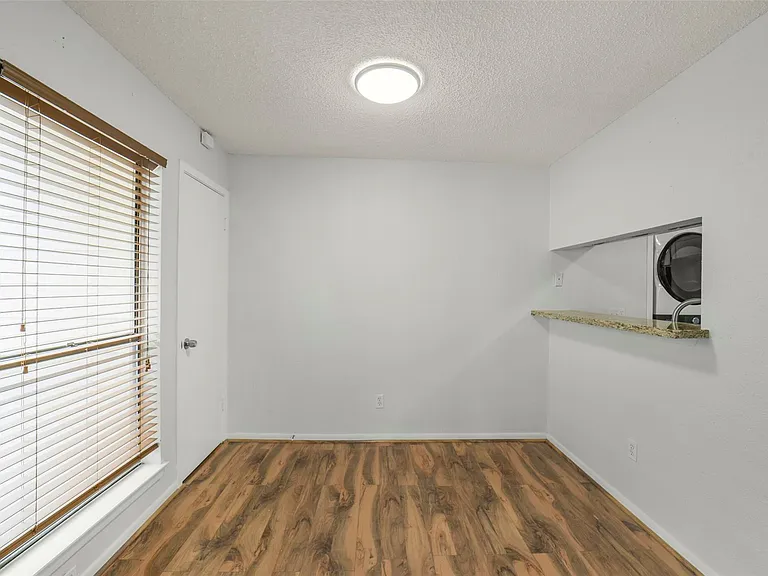 2277 S Kirkwood Rd #506 — Photo 16
