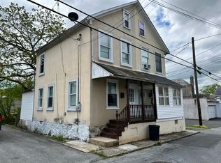 432 Green St, Emmaus, PA 18049