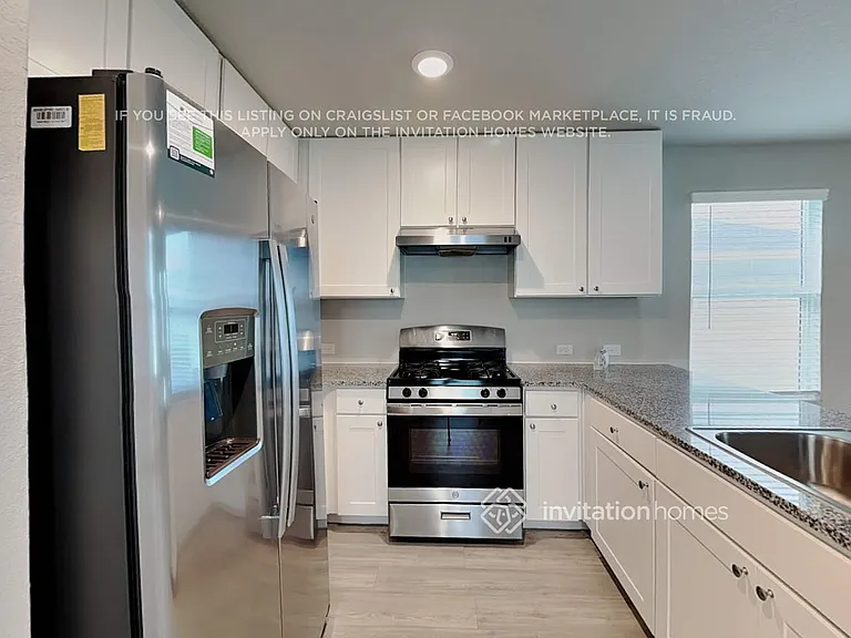 5407 Verdugos Palace — Photo 6